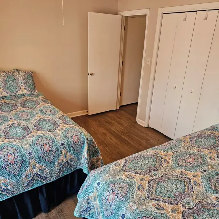 Private setting close to Clemson University