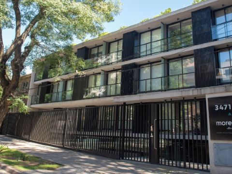 Nuevo Pocitos Apartmento Lujo w/King Beds, 3 Smart TVs, W/D, WiFi, Rooftop Pool.