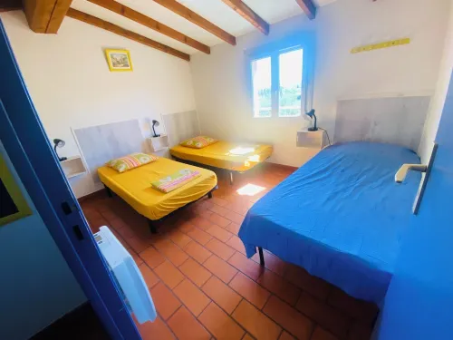 HOLIDAY RENTAL HOUSE, SWIMMING POOL, GARDEN FENCING, ANIMALS ACCEPTED, WIFI