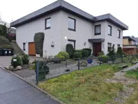 Schöne Ruhige Ferienwohnung mit Terrasse  호텔