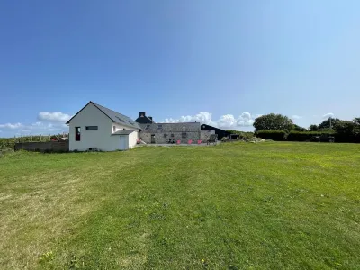 HOUSE WITH INTERIOR SWIMMING POOL WITH SEA VIEW, mini golf, gym Hotels near Manoir de Bel-Air