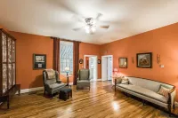 Historic Stonewall Stays • Room for 12 w/ New Bunk Room