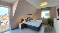 Seevilla Dubai Luxus Ferienhaus, Sky TV, Kamin, Außenwhirlpool Jacuzzi, Sauna, Hotel a Untergohren