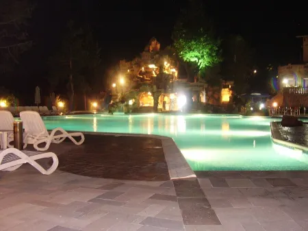Spacious, Well-Equipped Villa With Stunning Views & Multiple Leisure Opportuni Отели в г. Батак