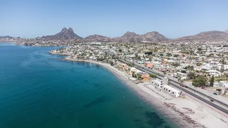 Apartment with exclusive access to San Carlos Beach