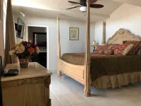 The Olmsteads Apartment with a Private Hot Jacuzzi on the patio!