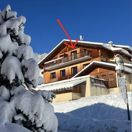 Duplex 50m2 pied des pistes 6 pers les saisies hauteluce / contamines montjoie