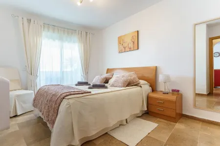 Nice Apartment by the Sea