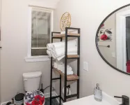 Upscale listing in the Heart of Albany Hotels near Cardona's Market