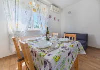 Apartment Raspolic - no.1