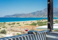 Makrigialos: Athena 3 bedroom Holiday Villa with Private Swimming Pool, Wifi Hotels in Makris Gialos