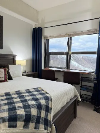 Mountain Getaway. Furnished 2/2 Condo, for the Outdoor Enthusiast! Free 5G WIFI