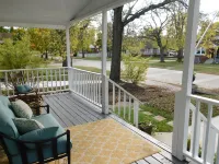 Fit For a Crew With a Hot Tub Too--5 bedrooms