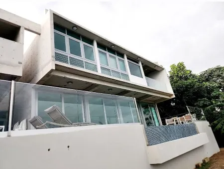 Torremar Luxury Villa: A Luxurious Coastal Escape for Adults