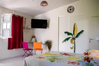 Studio ideal for 2 travellers / seaside Hôtels à : 