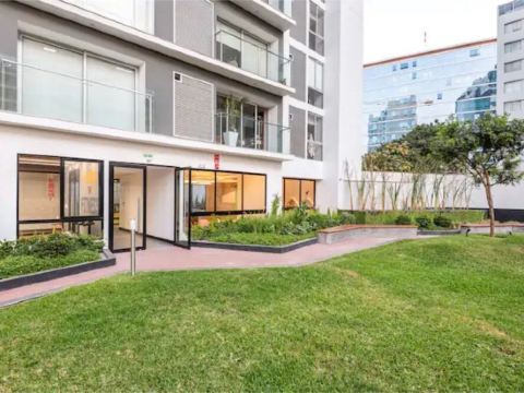 Premiere apartment in downtown Lima.