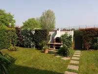 CASETTA MIRAVIGNA: perfect vacation in Franciacorta Iseo Lake-side Wine Region Hotel in zona Via Casa S. Giuseppe