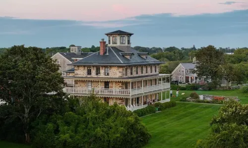 Stone House Inn