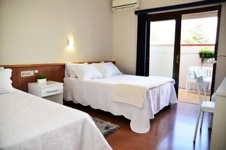 Hotel do Valle Отели в г. Тижукас