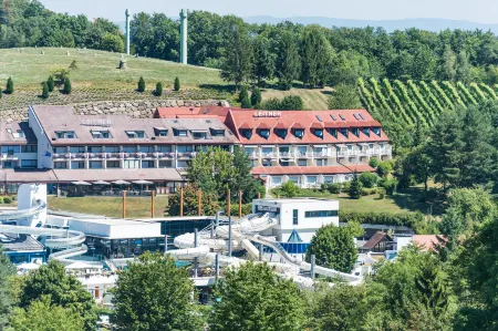 Thermalhotel Leitner Отели в г. Loipersdorf bei Furstenfeld