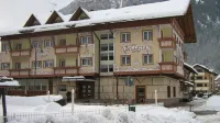 Hotel Bellaria Hotels in Predazzo