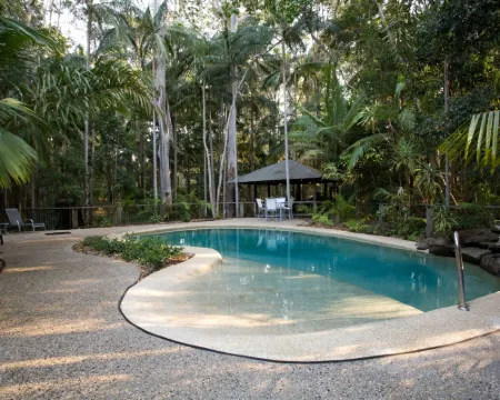 Amore on Buderim Rainforest Cabins Hotele w: Mooloolaba
