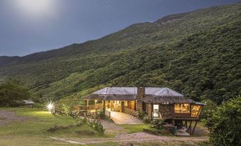 Cachoeira Dos Borges Cabanas e Parque