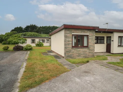 1 Trevelyan Hotels in Mullion