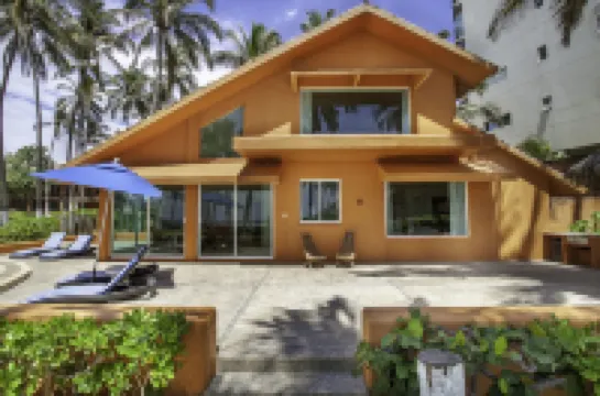 Villas San Vicente Hotels in 