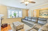 Family Getaway Near Delaware River & Int’l Soccer!