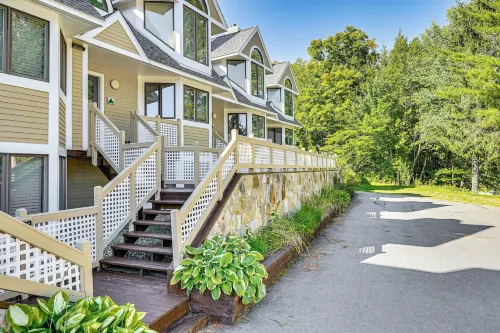 Walk to Ski Lift Spacious Condo in West Dover! - Gym