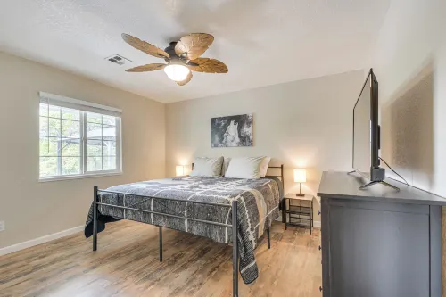Coulterville Home w/ Gazebo Near Lakes & Hiking! - Homestays