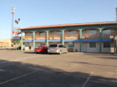 La Hacienda Hotels in Artesia