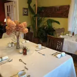 Au Manoir de la rue Merry - breakfast