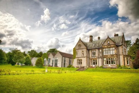 YHA Castleton Losehill Hall Hotels in 