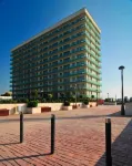 Red Hotel Accommodation Hotel di 