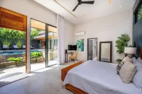 Estrella del Mar – Stylish Modern Villa, Walking Distance to the Beach.