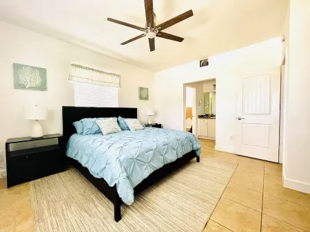 Bimini ocean view condo