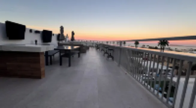 CUATRO PALMAS 酒店