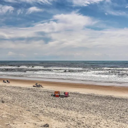 Cozy Cottage < 2 Mi to Cape Hatteras Natl Shore!