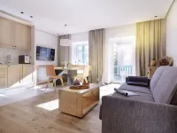 小屋 時鐘博物館附近的飯店