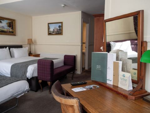 Antelope by Greene King Inns