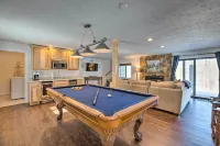 Bright Wintergreen Resort Home; Deck & Grill! - balcony