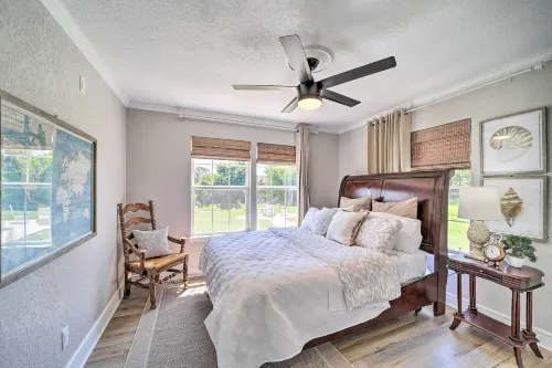 Stunning Oklahoma Home ~ 3 Mi to Spiro Mounds - 3-Star