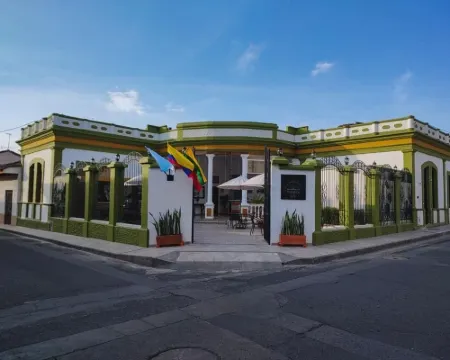 Hotel EVOCACION Hotel di Buga