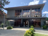 Bishan Dar Cottage