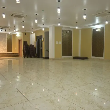 Hotel MAA International