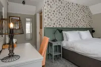 Balfour Arms Hotel a East Devon District