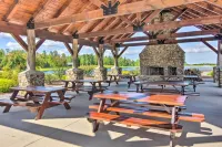 Blue Ridge Mountain Gem w/ Deck & Community Perks - 3-Star