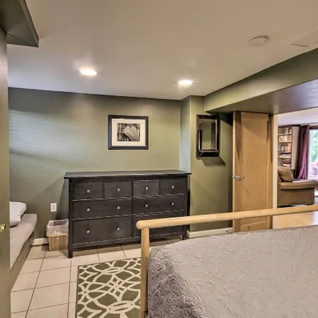 Harpers Ferry Apartment w/ Private Pool & Hot Tub!